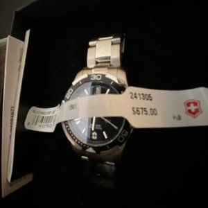 Brand New- Never Worn Victorinox Swiss Army Alliance Sport Lady Watch 241305